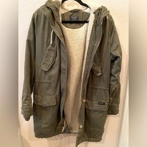 Abercrombie and Fitch, NWOT, size medium, fleece lined